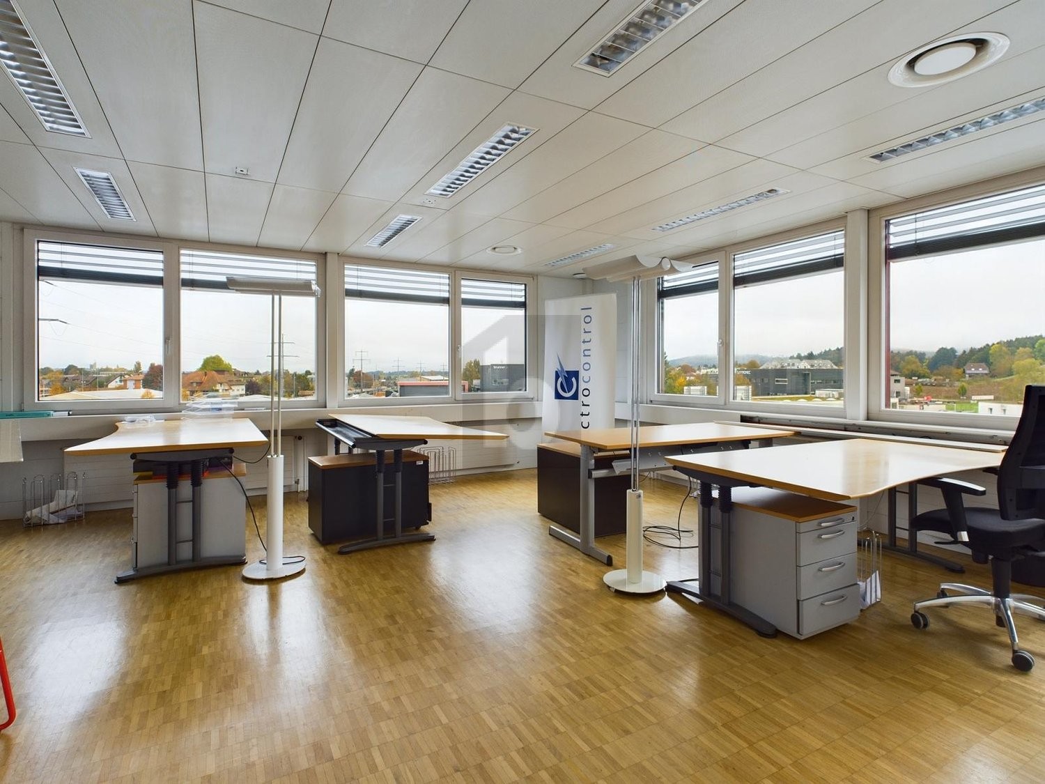 330m² ufficio