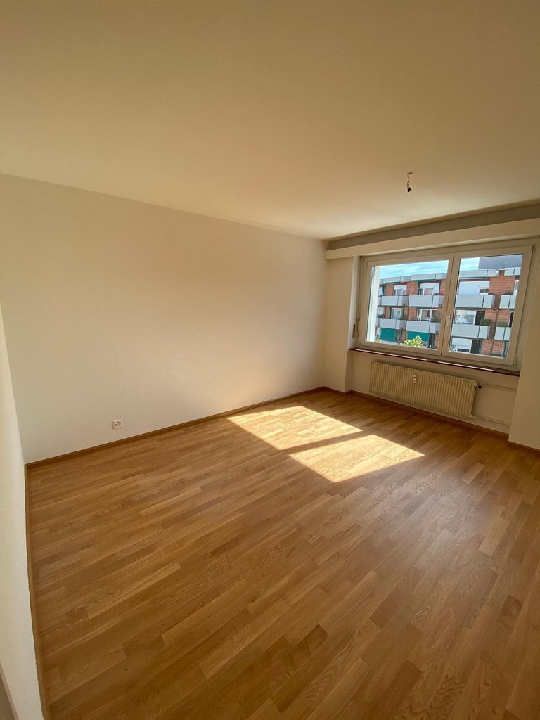Appartamento di 3 locali, foto 1 di 6