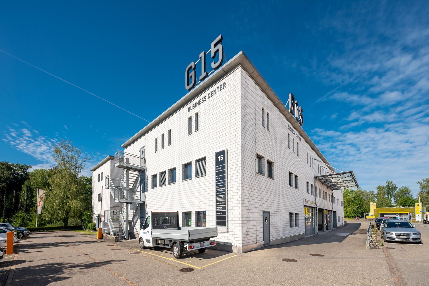 171m² studio