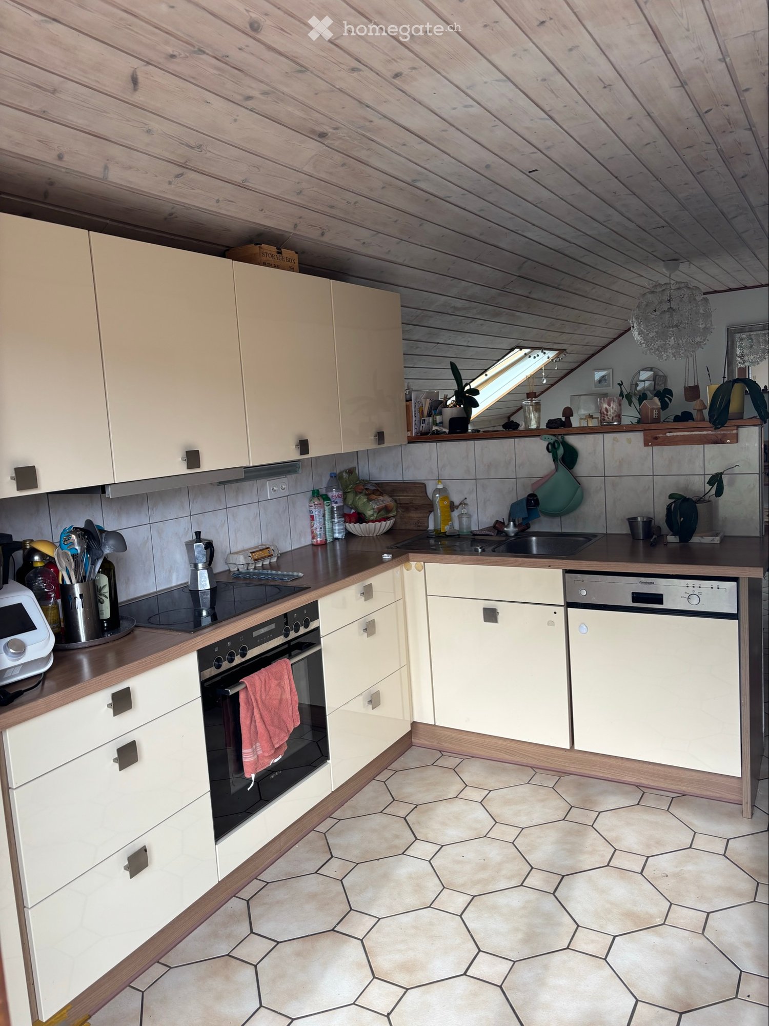 appartamento 4 locali, foto 3 di 4