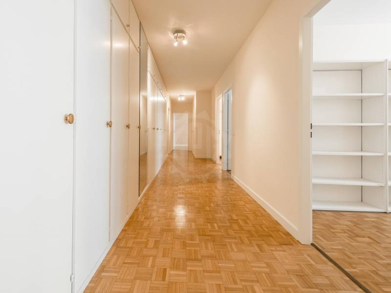 appartamento di 8 locali, foto 8 di 10