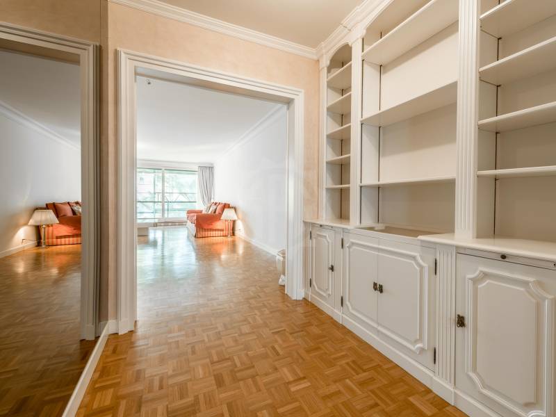 appartamento di 8 locali, foto 1 di 10
