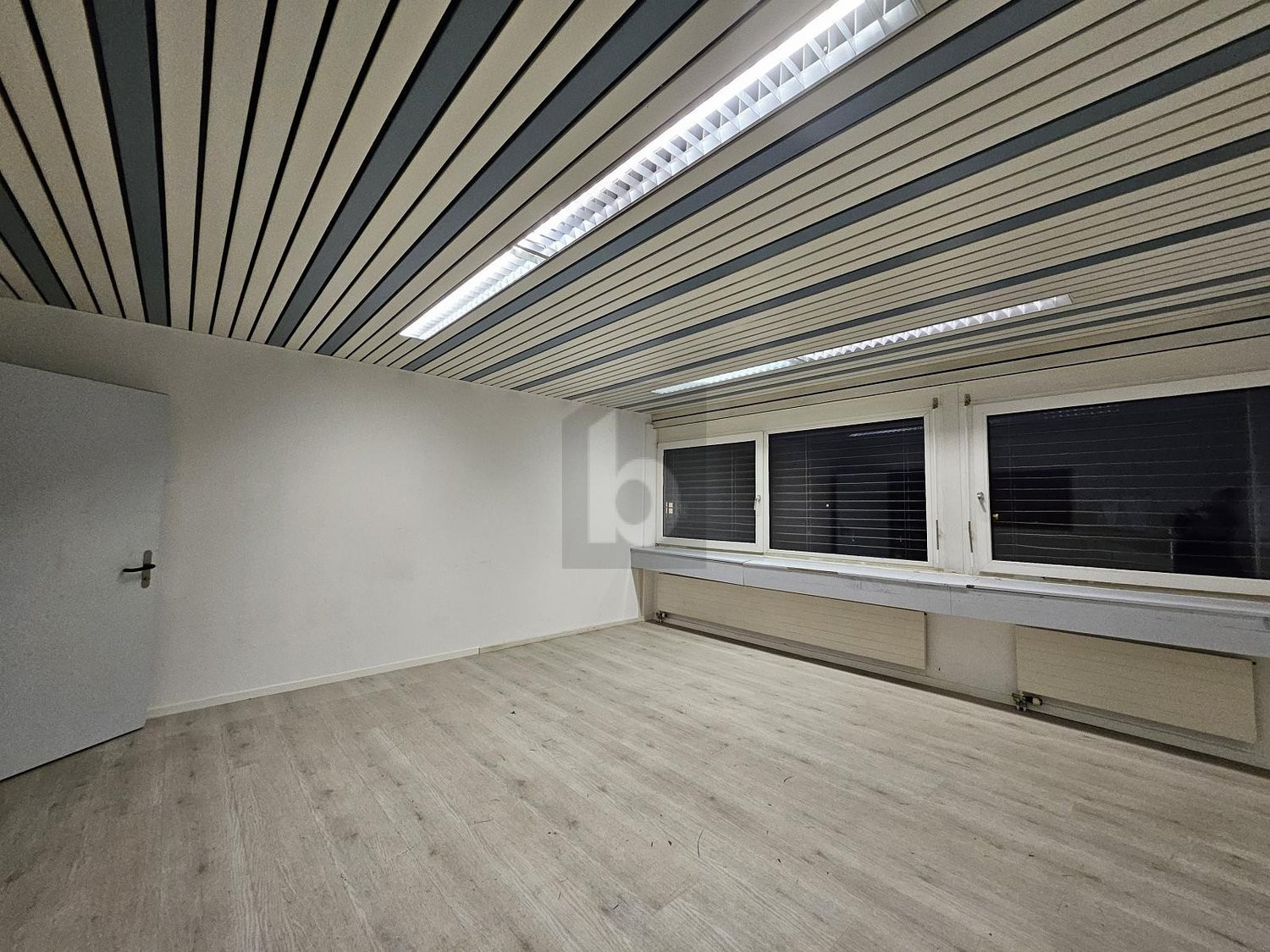 401m² ufficio