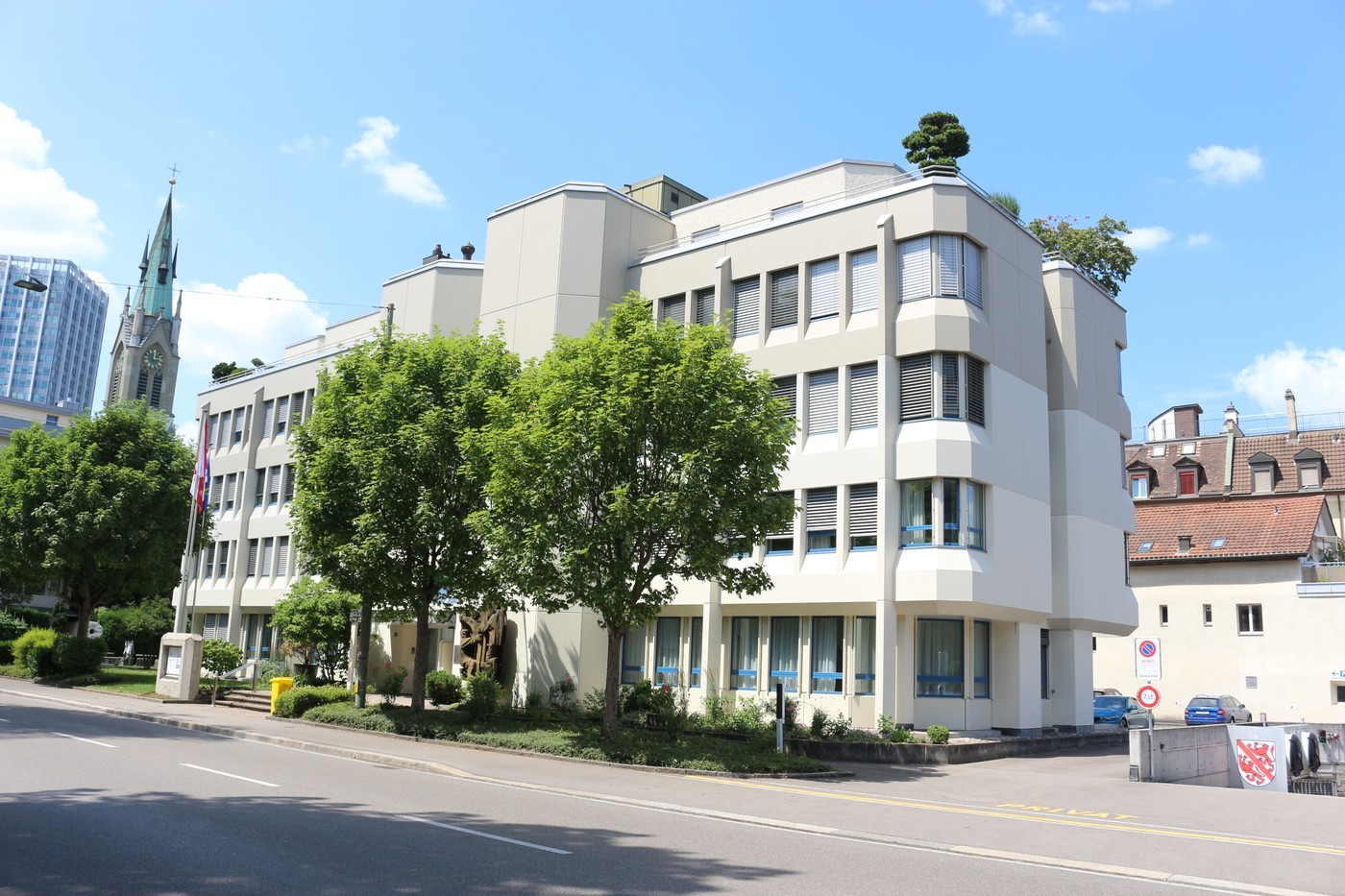 401m² office