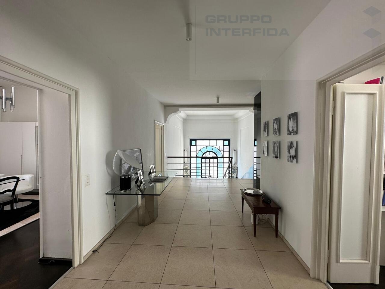 5 ½ rooms apartment, foto 7 di 10