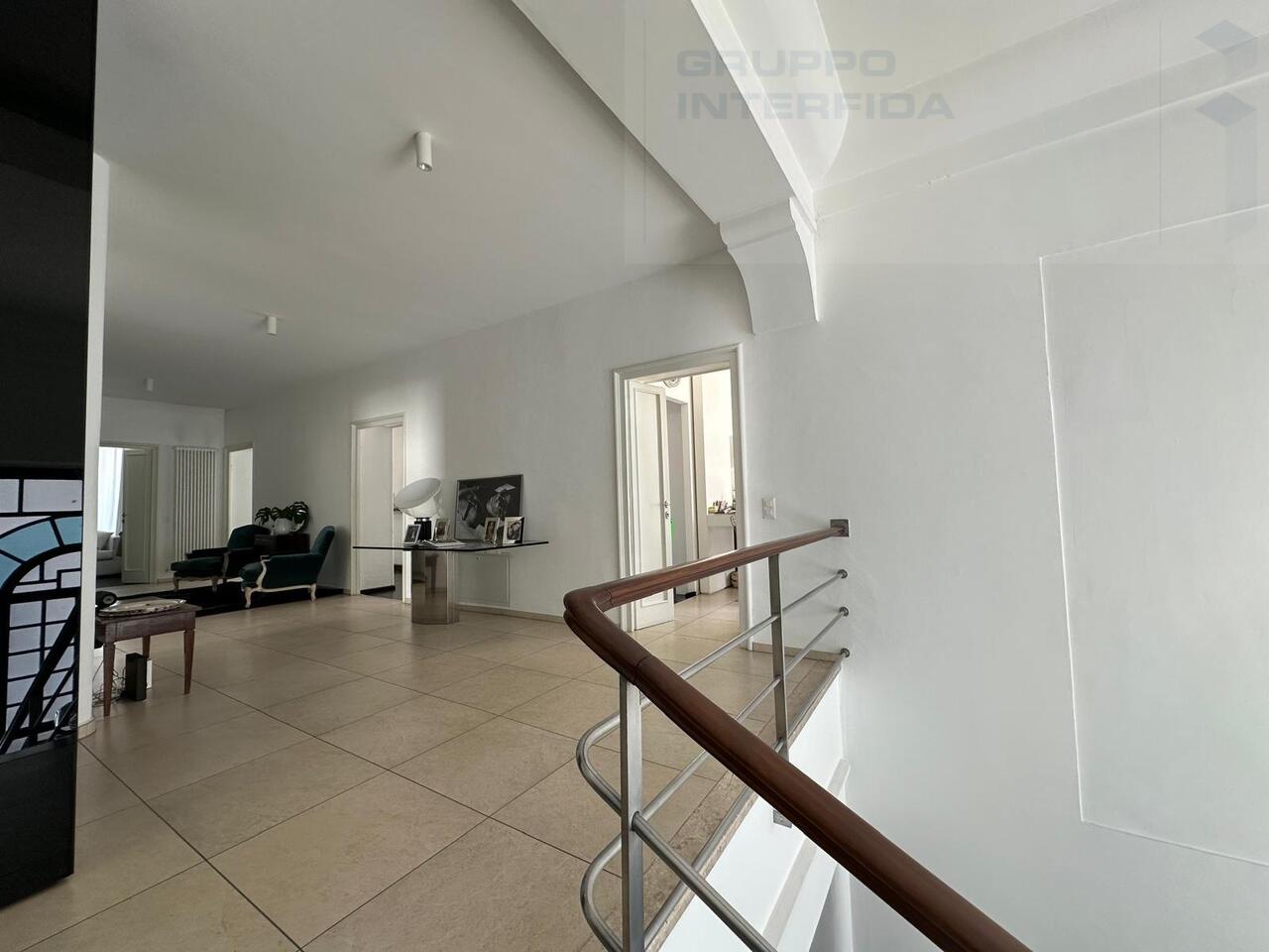 5 ½ rooms apartment, foto 6 di 10