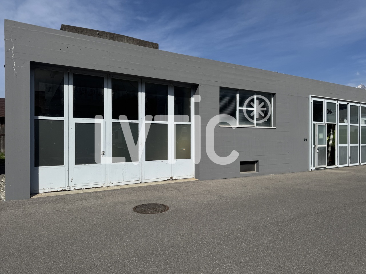 305m² oggetto industriale
