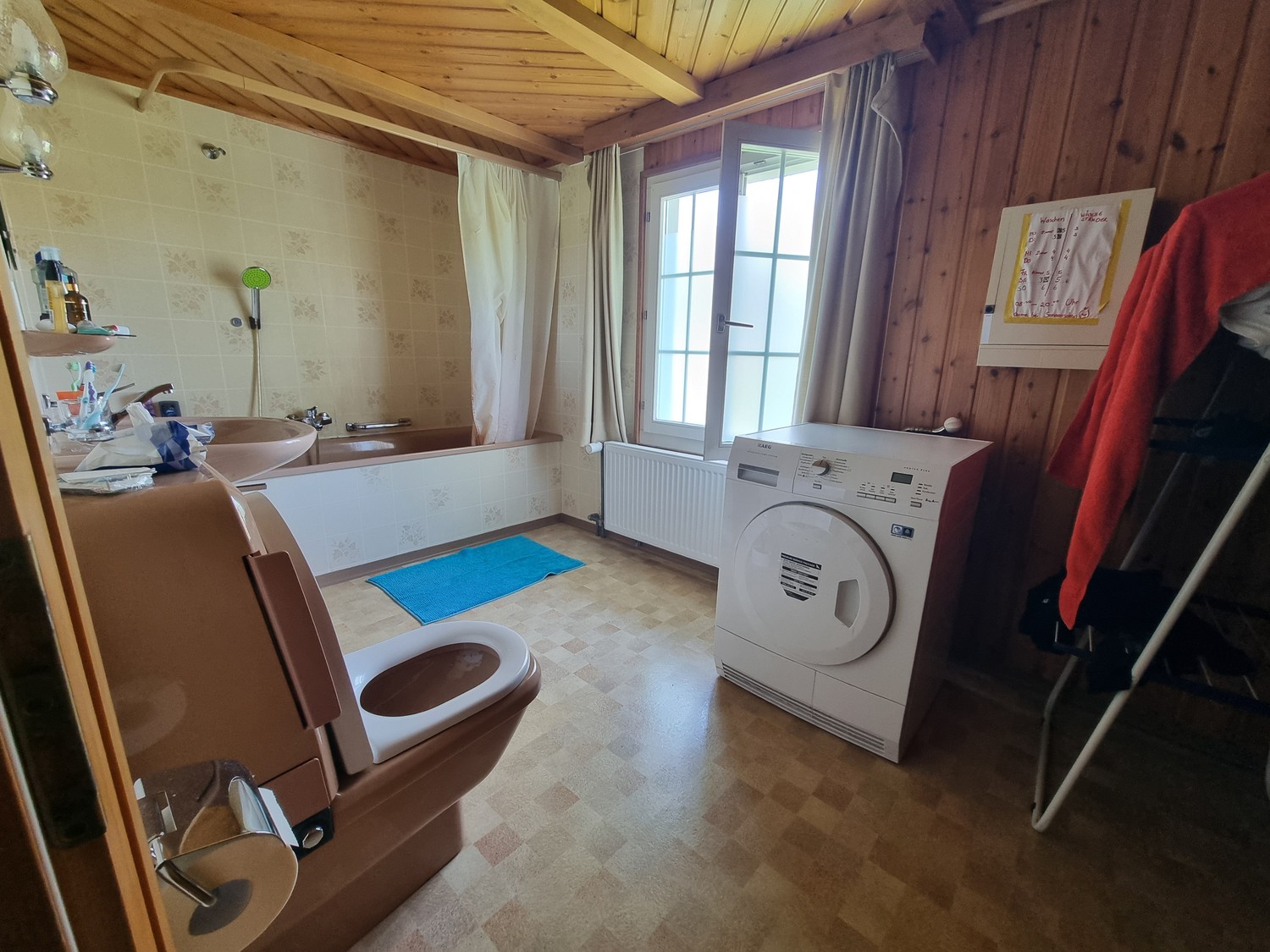Camera in un appartamento condiviso, foto 4 di 5