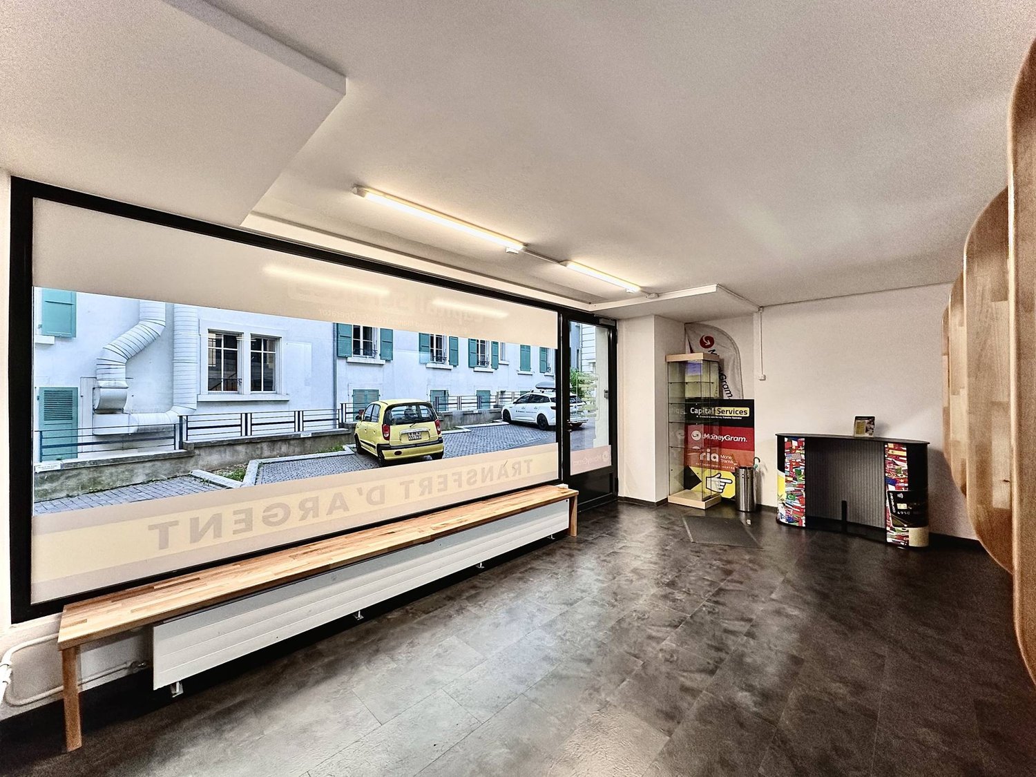 87m² arcade, foto 2 di 3