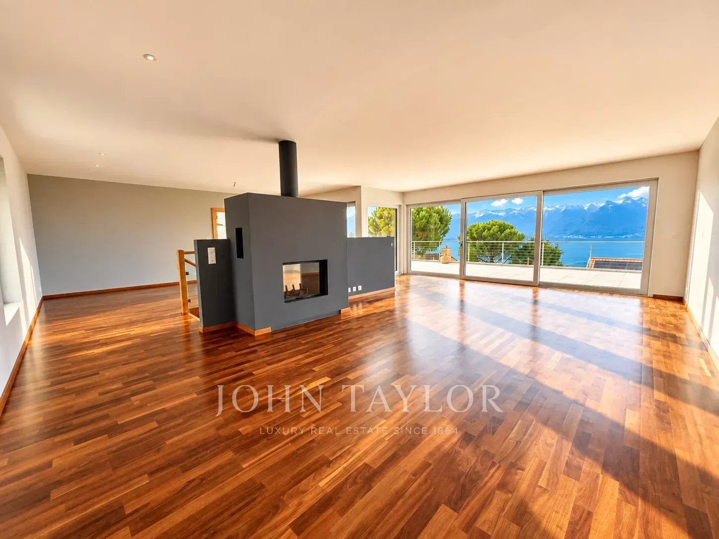 Villa di 6 ½ locali, foto 6 di 10