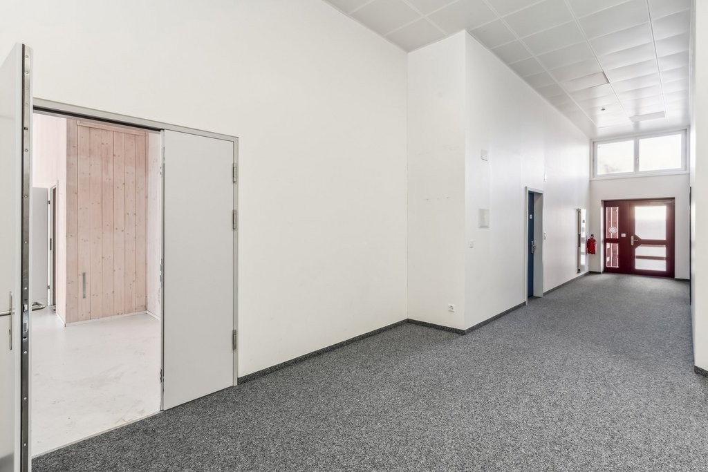191m² commerciale