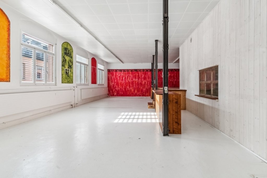 191m² commerciale
