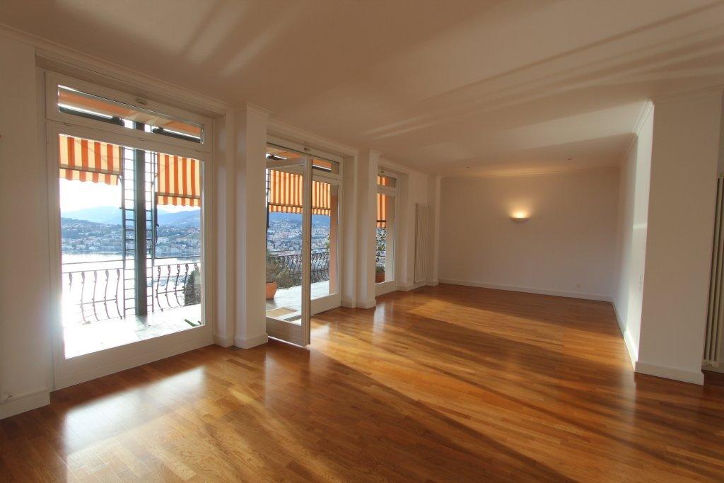 5 ½ rooms apartment, foto 3 di 10