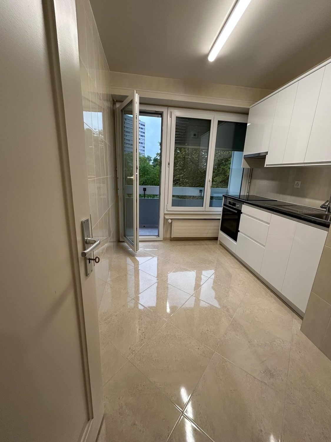 appartamento di 3 locali, foto 4 di 9
