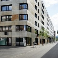 117m² commerciale