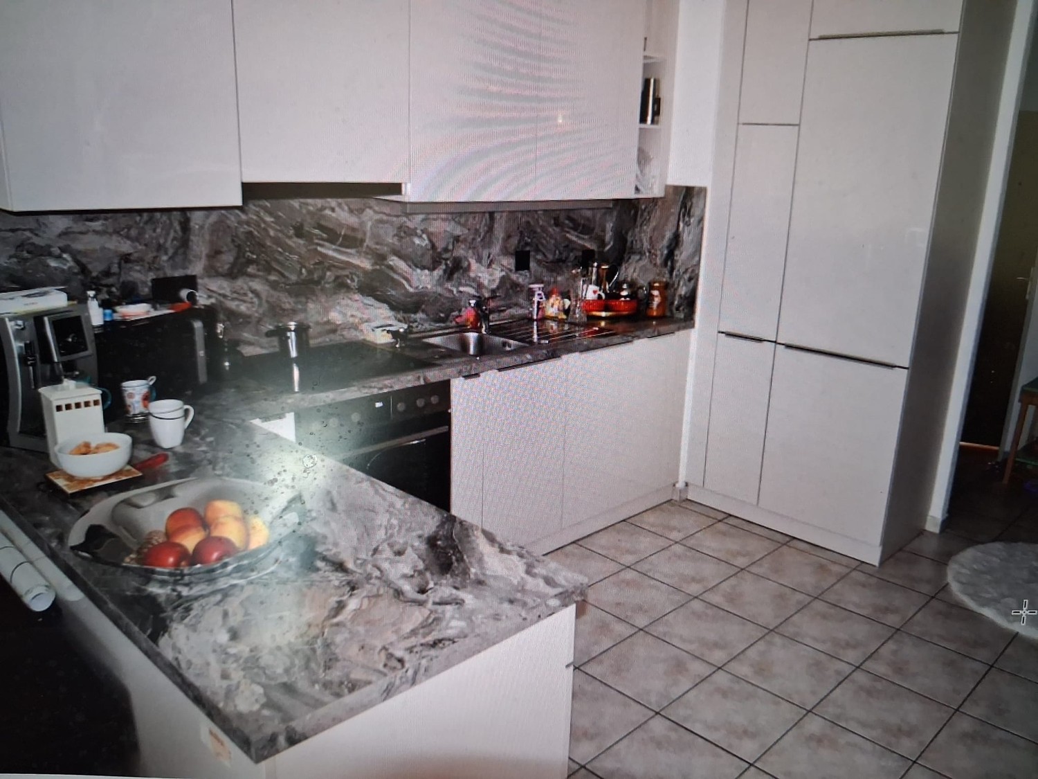 Appartamento di 3 ½ locali

In posizione tranquilla. PP in TG più 120.-