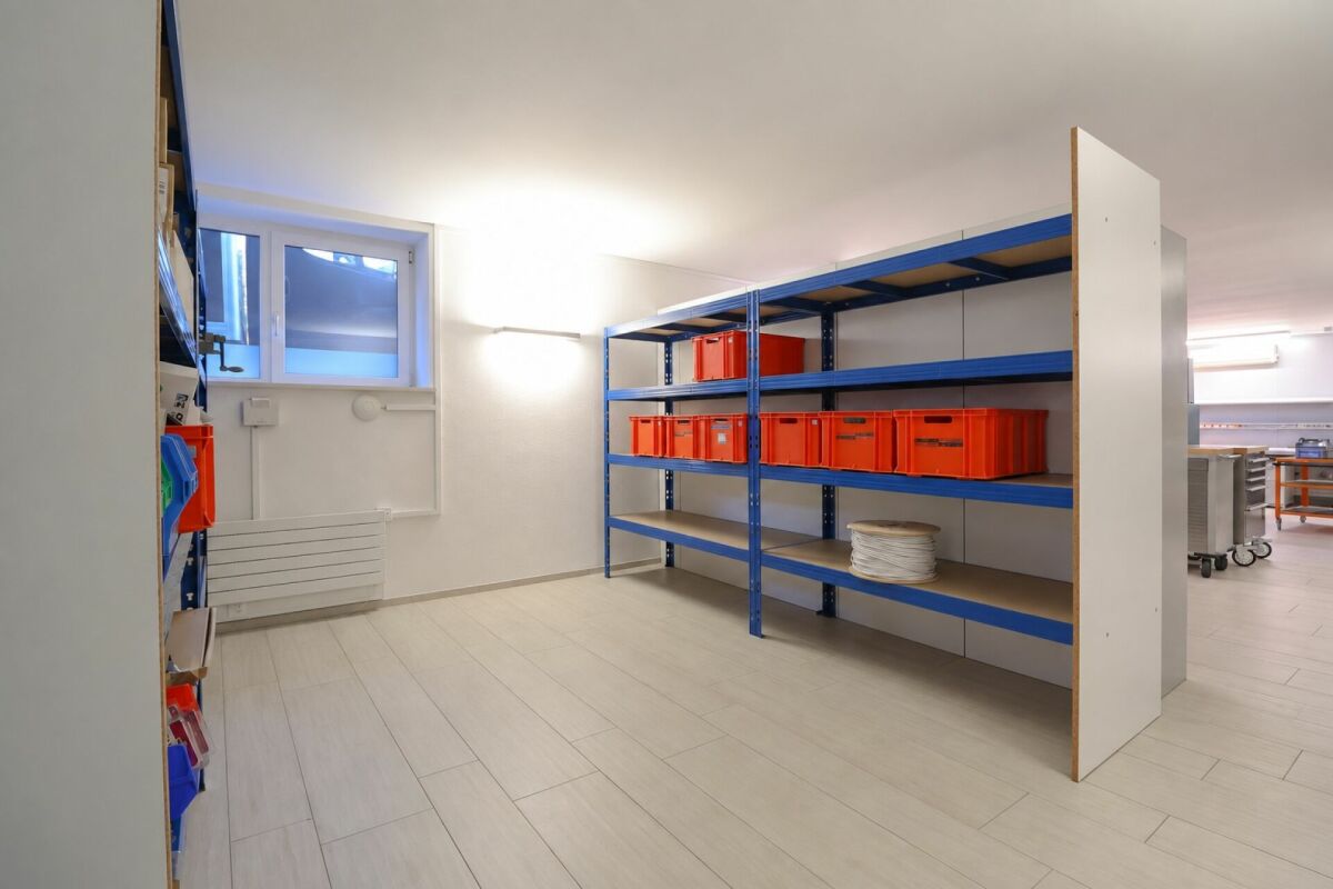 103m² commerciale