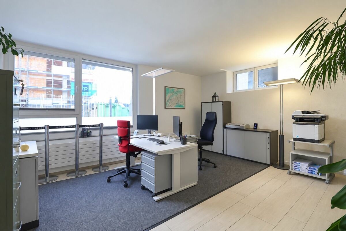 103m² commerciale