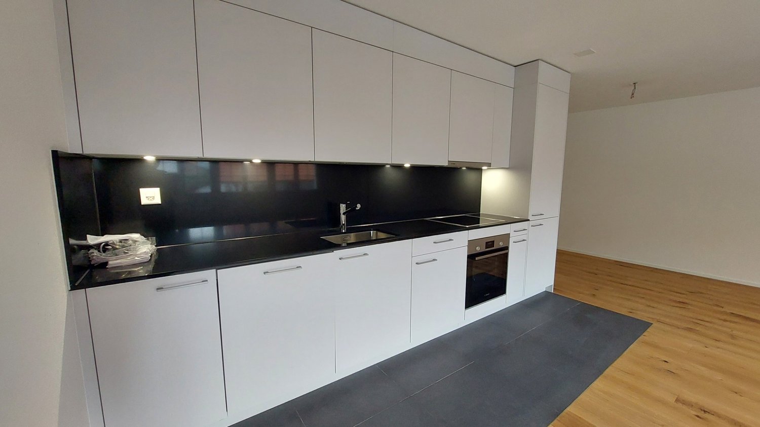 Appartamento di 4 ½ locali, foto 1 di 8