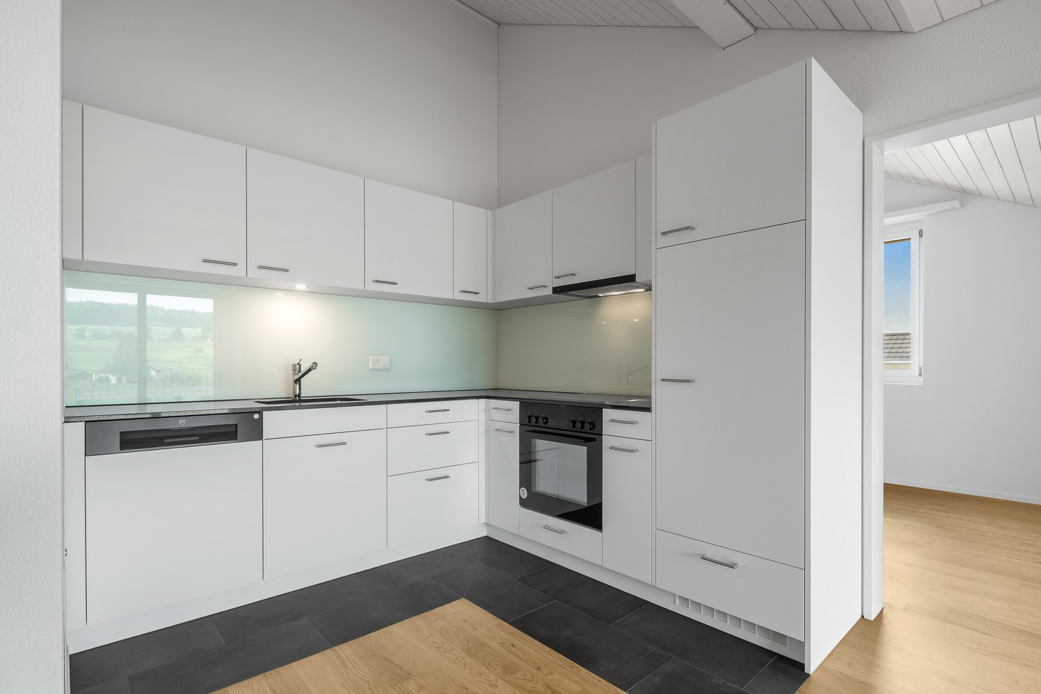 Appartamento di 3 ½ locali, foto 2 di 8