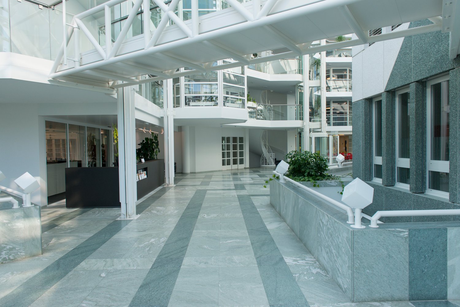 ufficio di 1586m²