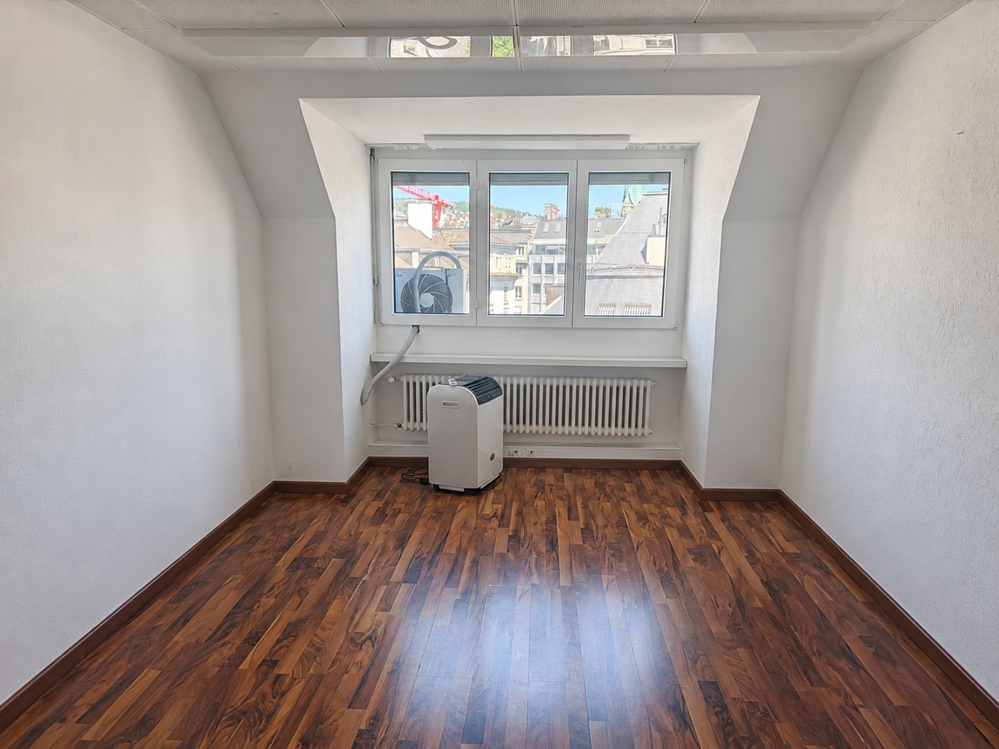 174m² ufficio, foto 6 di 9