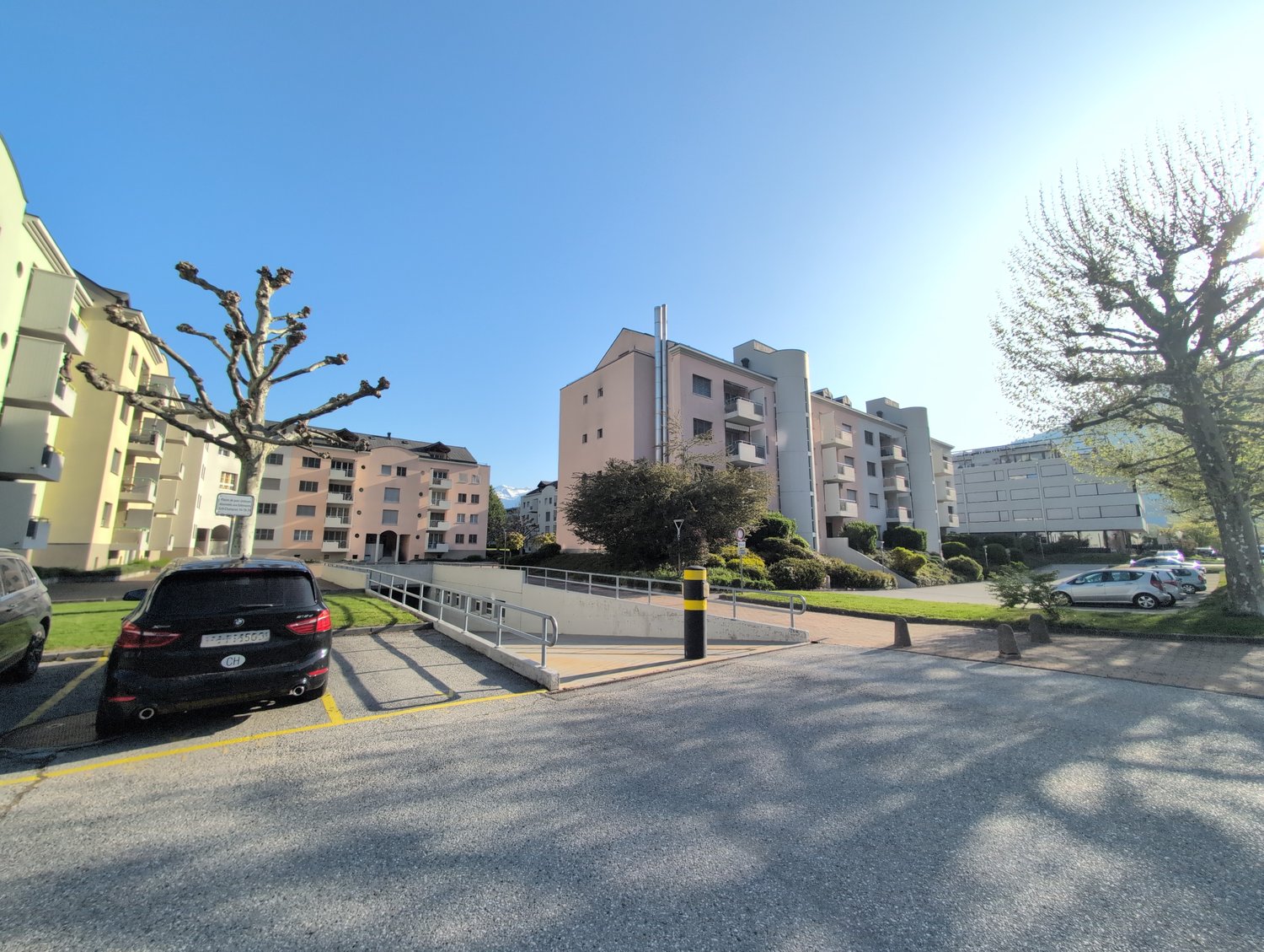 Posto auto coperto per biciclette