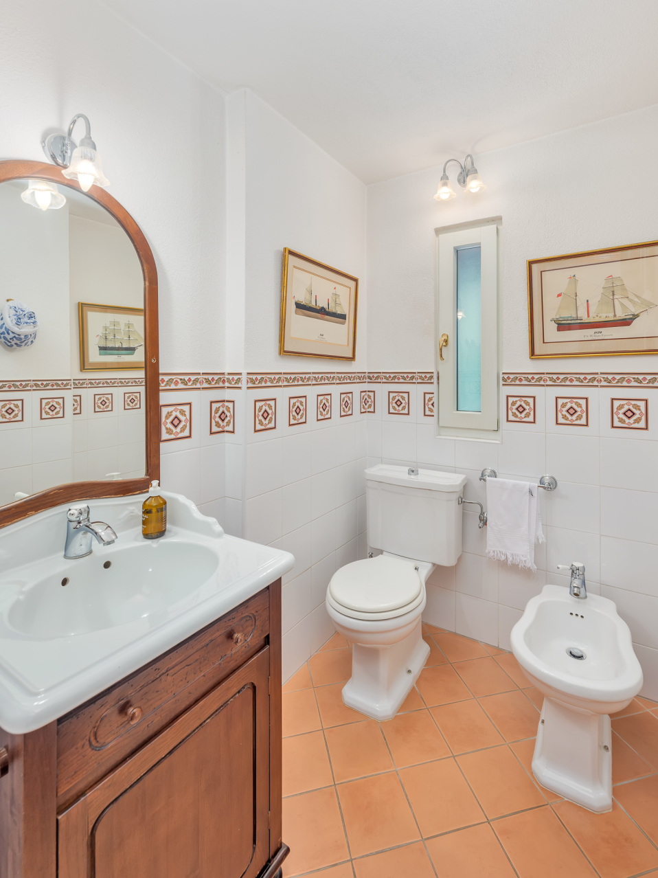 8 ½ rooms villa