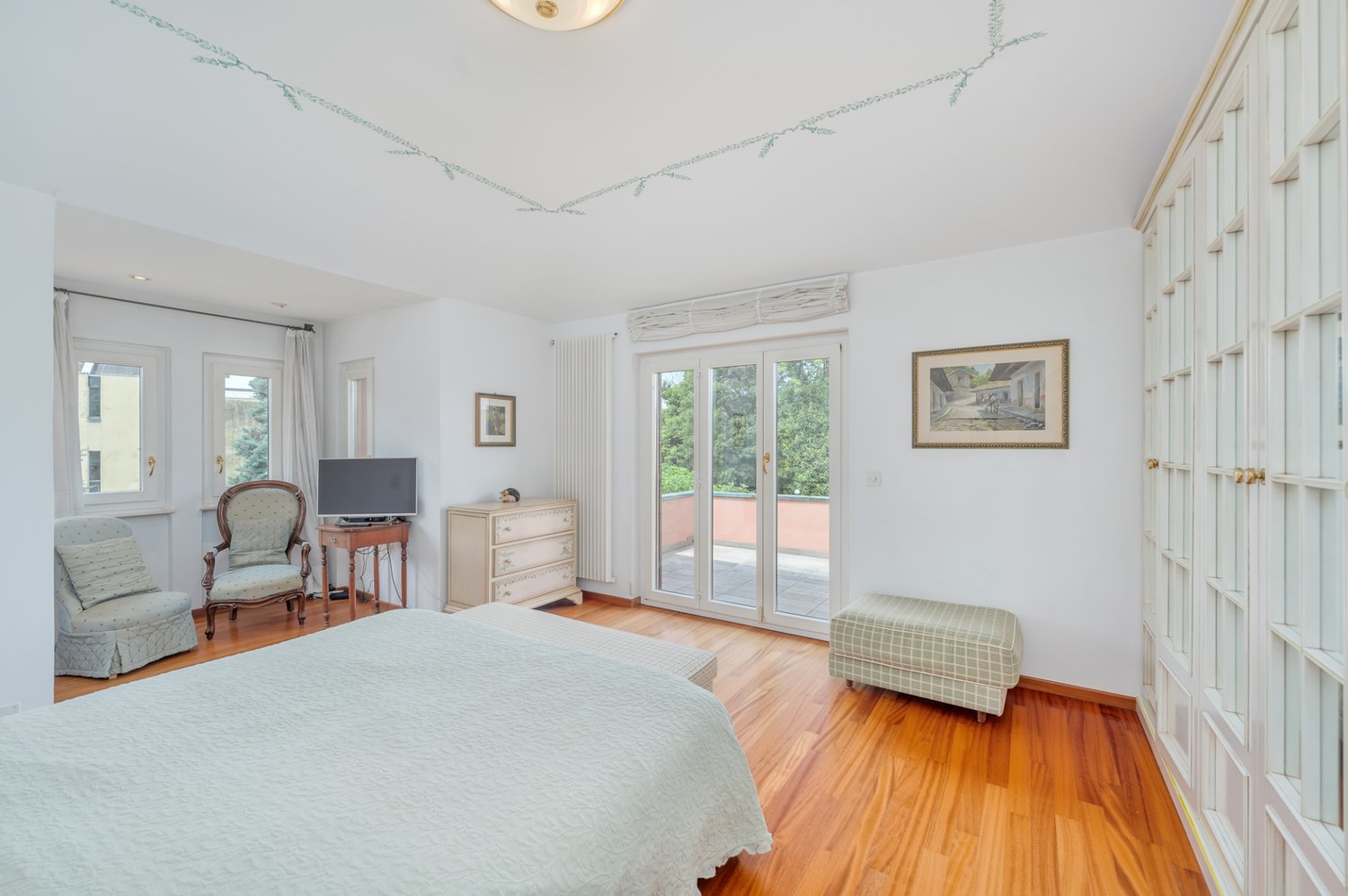 8 ½ rooms villa