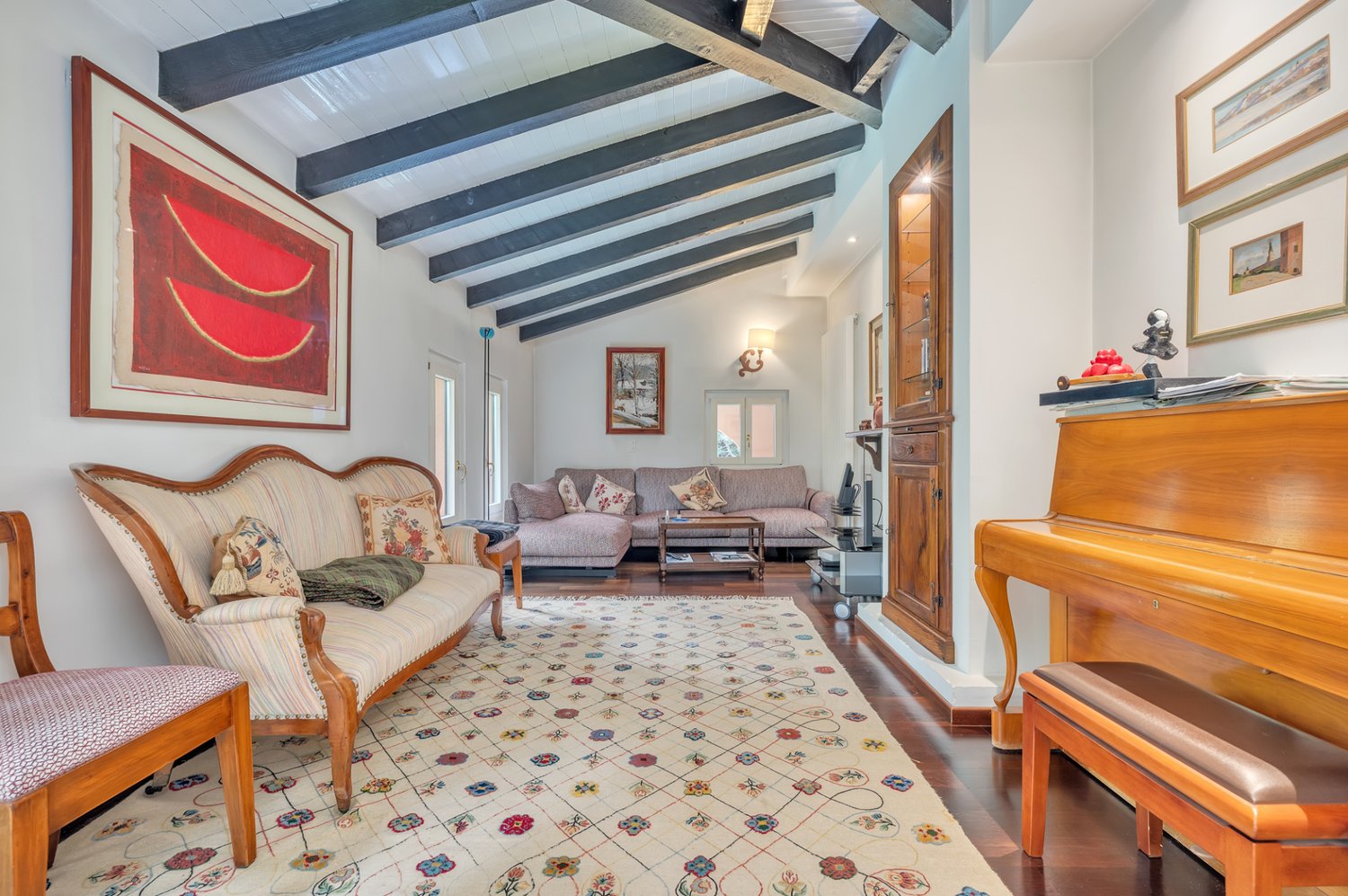 8 ½ rooms villa