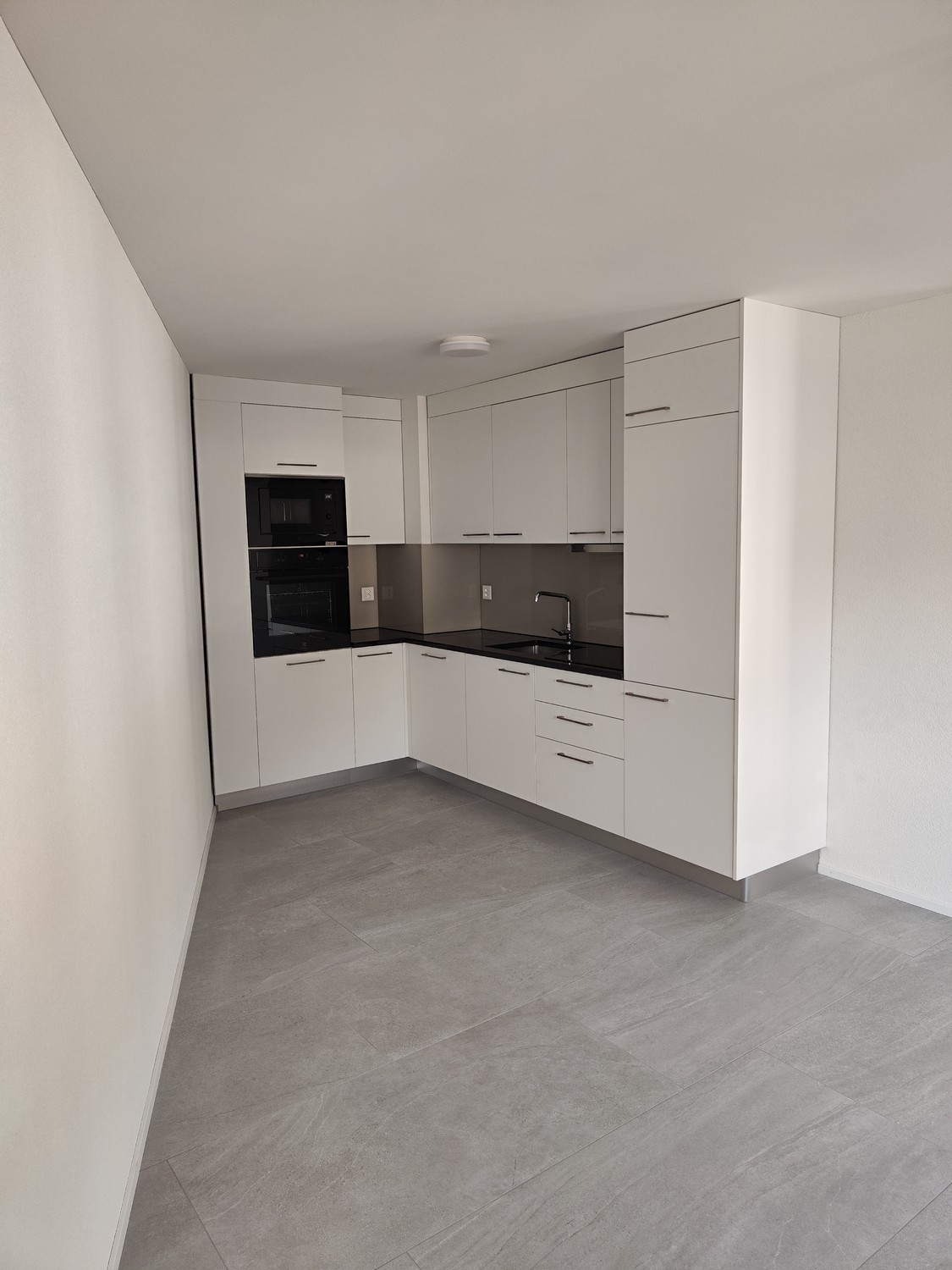 Appartamento di 2 ½ locali, foto 1 di 7