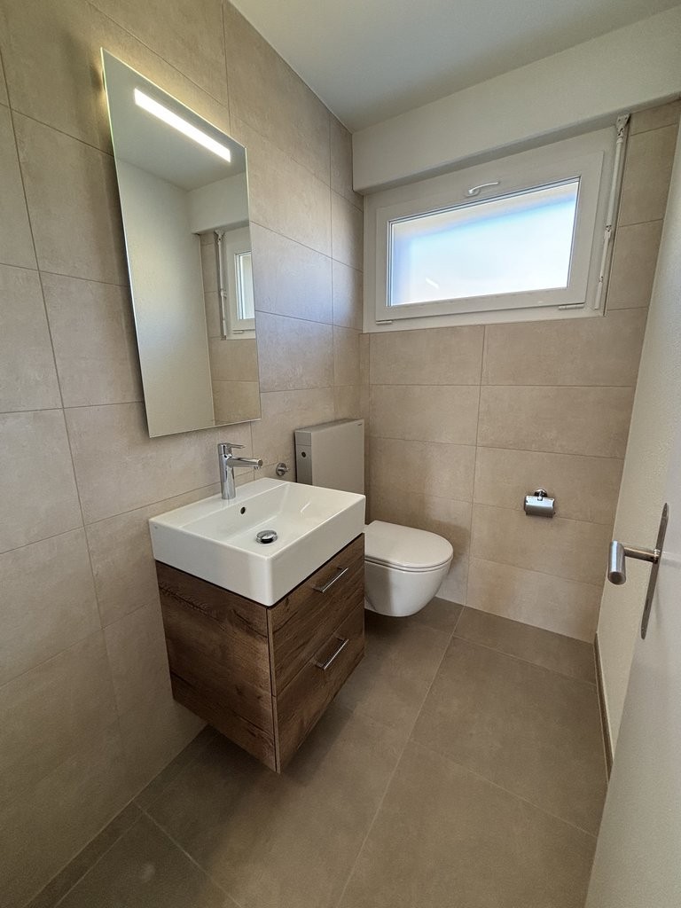 5 rooms apartment, foto 10 di 10
