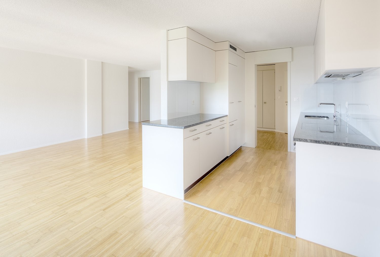 Appartamento di 2 ½ locali, foto 3 di 8