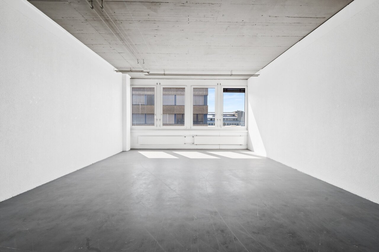 389m² commerciale