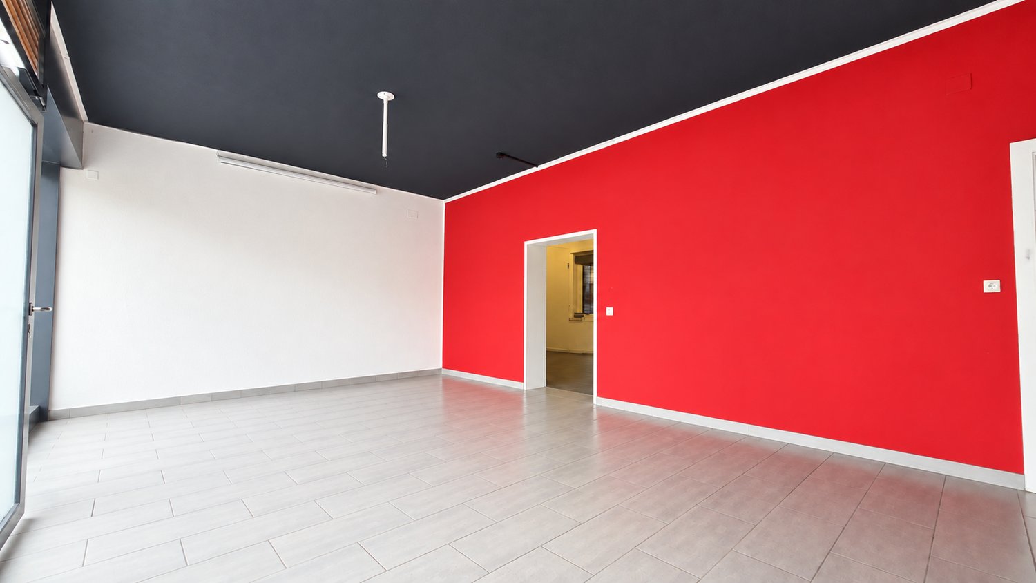 95m² commerciale