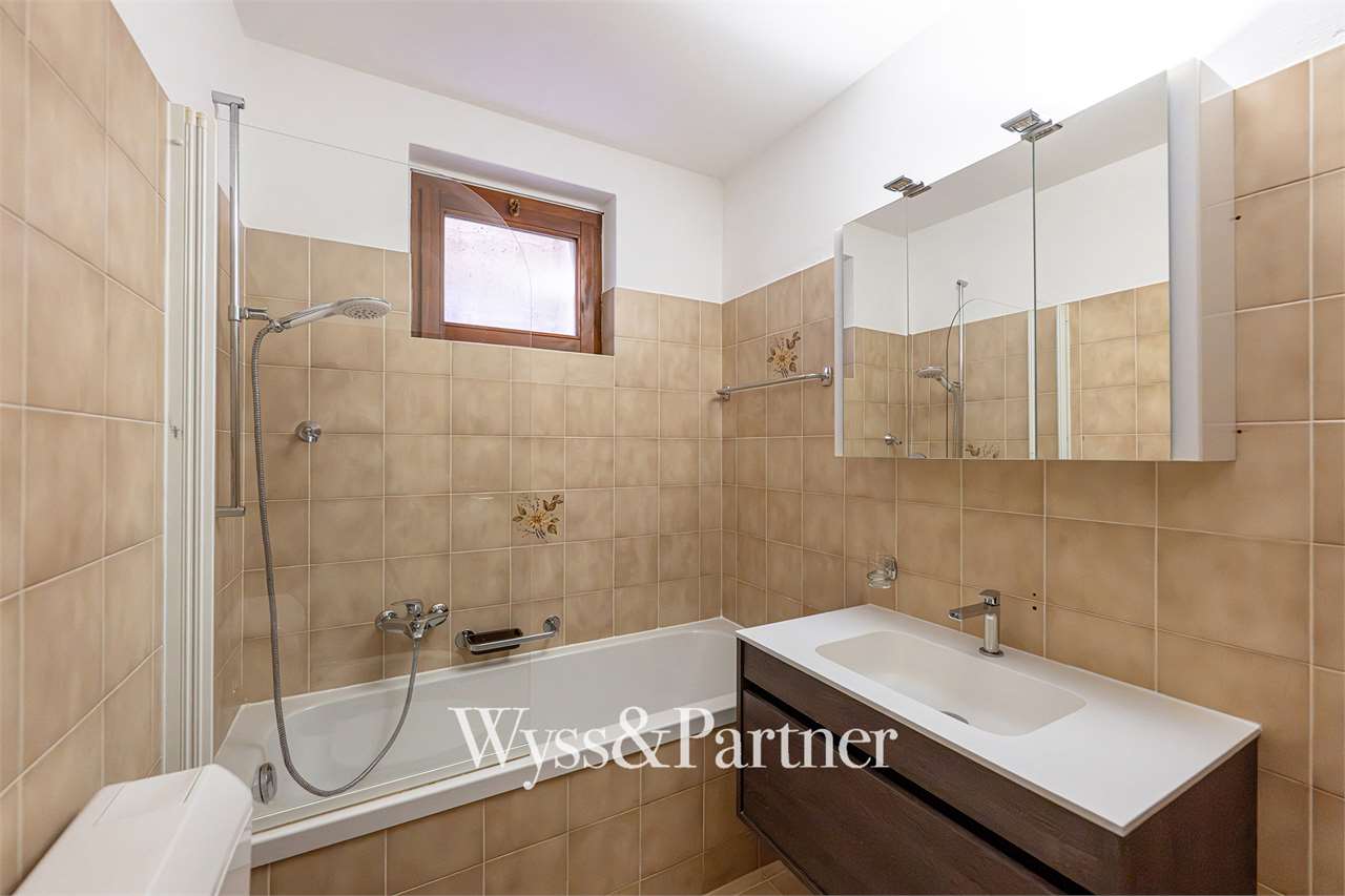 3 ½ rooms bachelor flat, foto 8 di 10