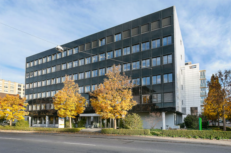 25m² commerciale