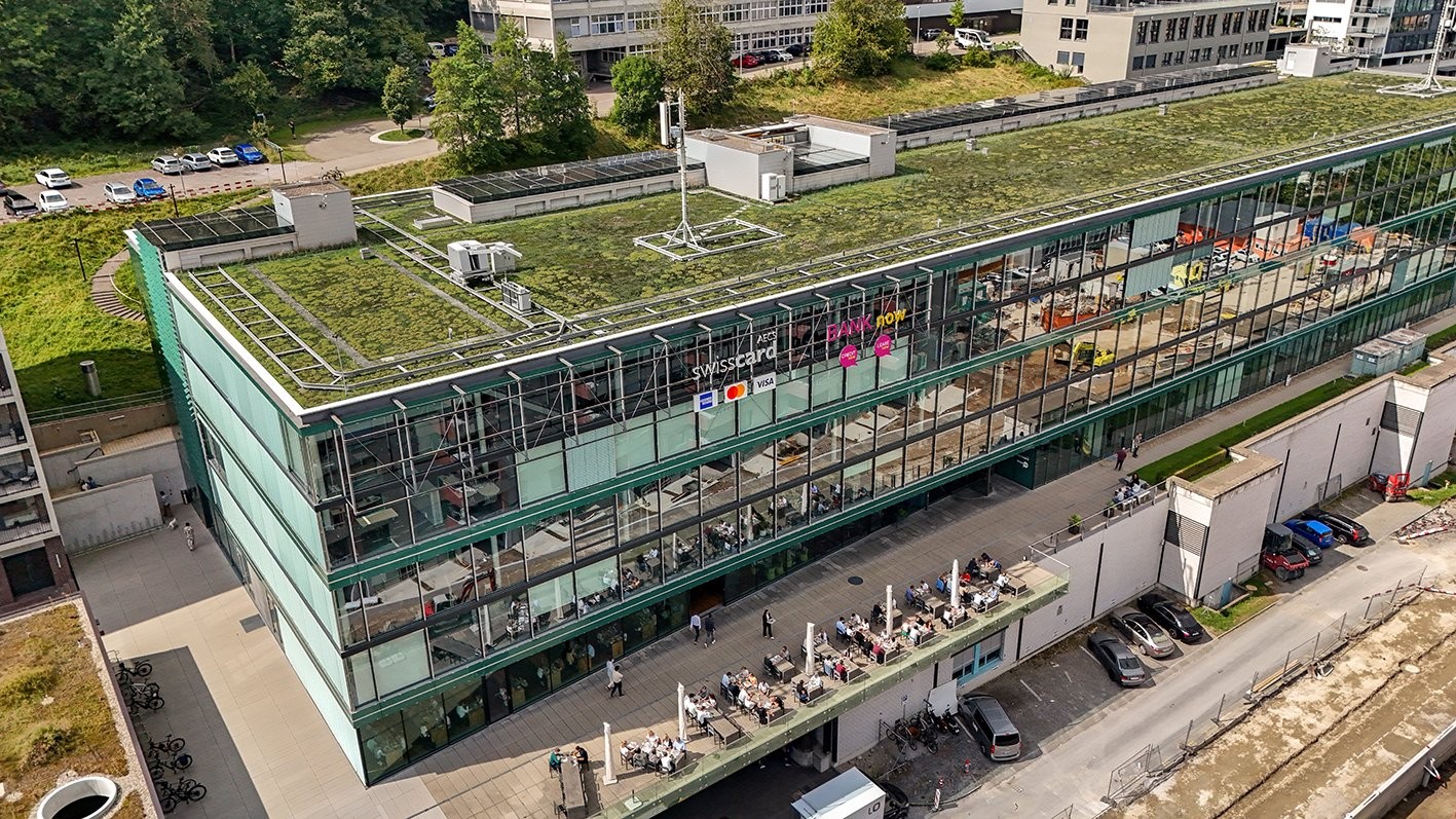 750m² office