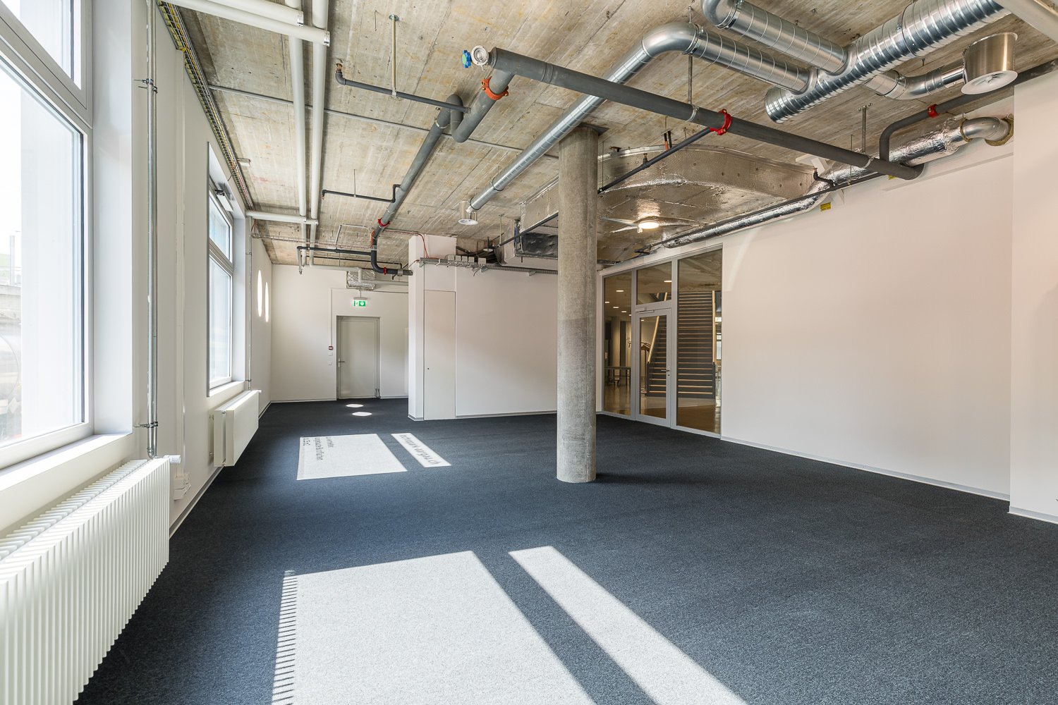 82m² bureau