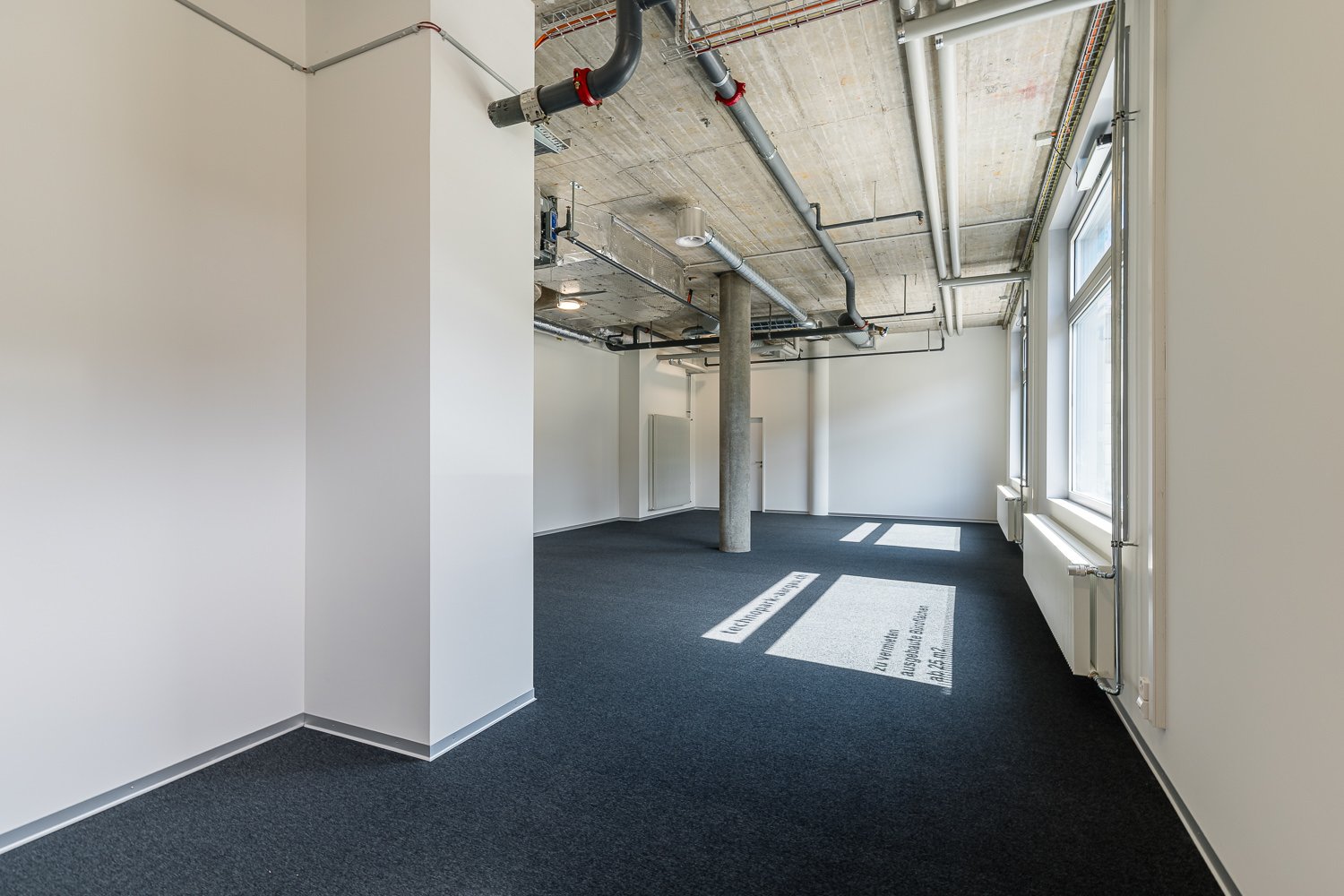 82m² bureau