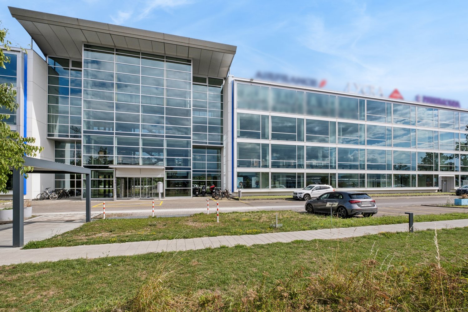 558m² ufficio