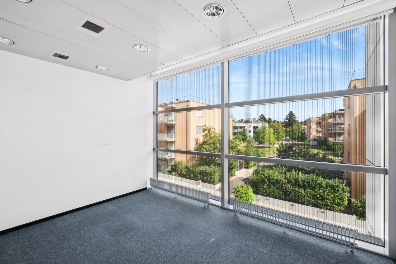 558m² ufficio