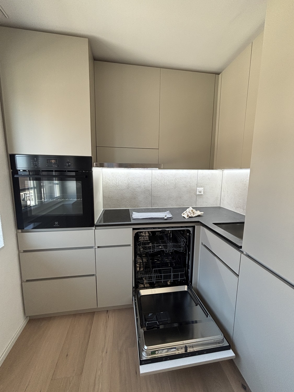 Appartamento di 2 ½ locali, foto 2 di 10