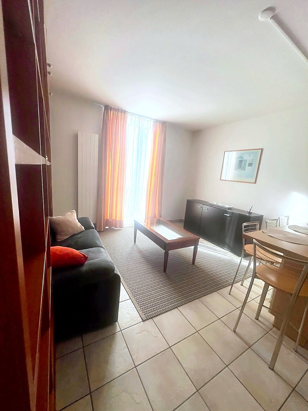 1 room apartment, foto 4 di 6
