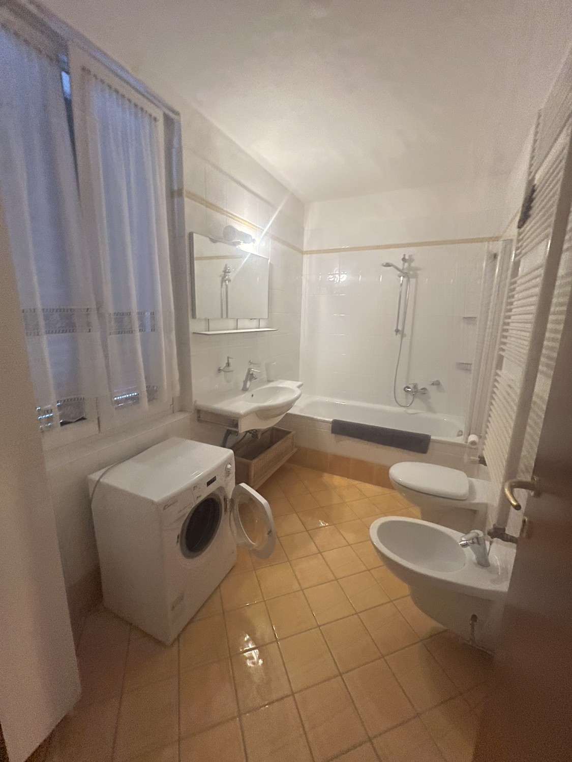 1 room apartment, foto 6 di 6