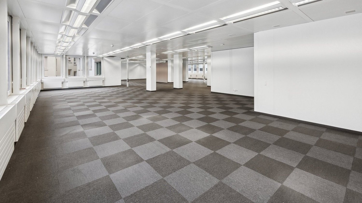 371m² ufficio