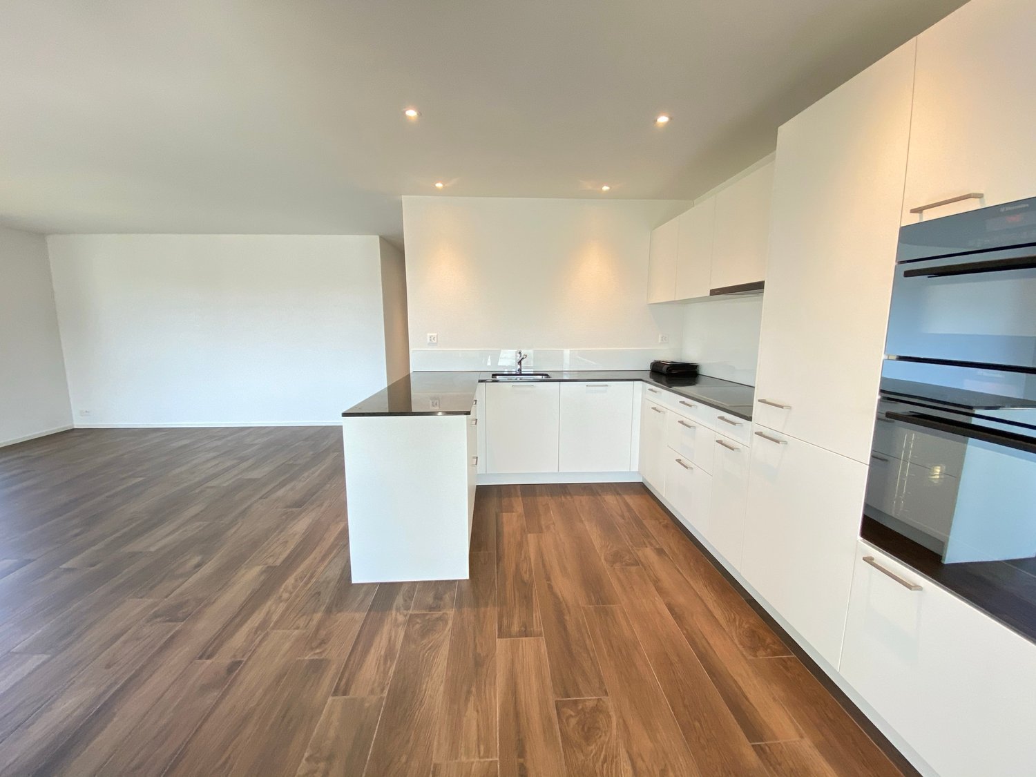 Appartamento di 2 ½ locali, foto 1 di 10