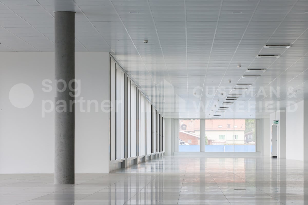 1500m² commerciale
