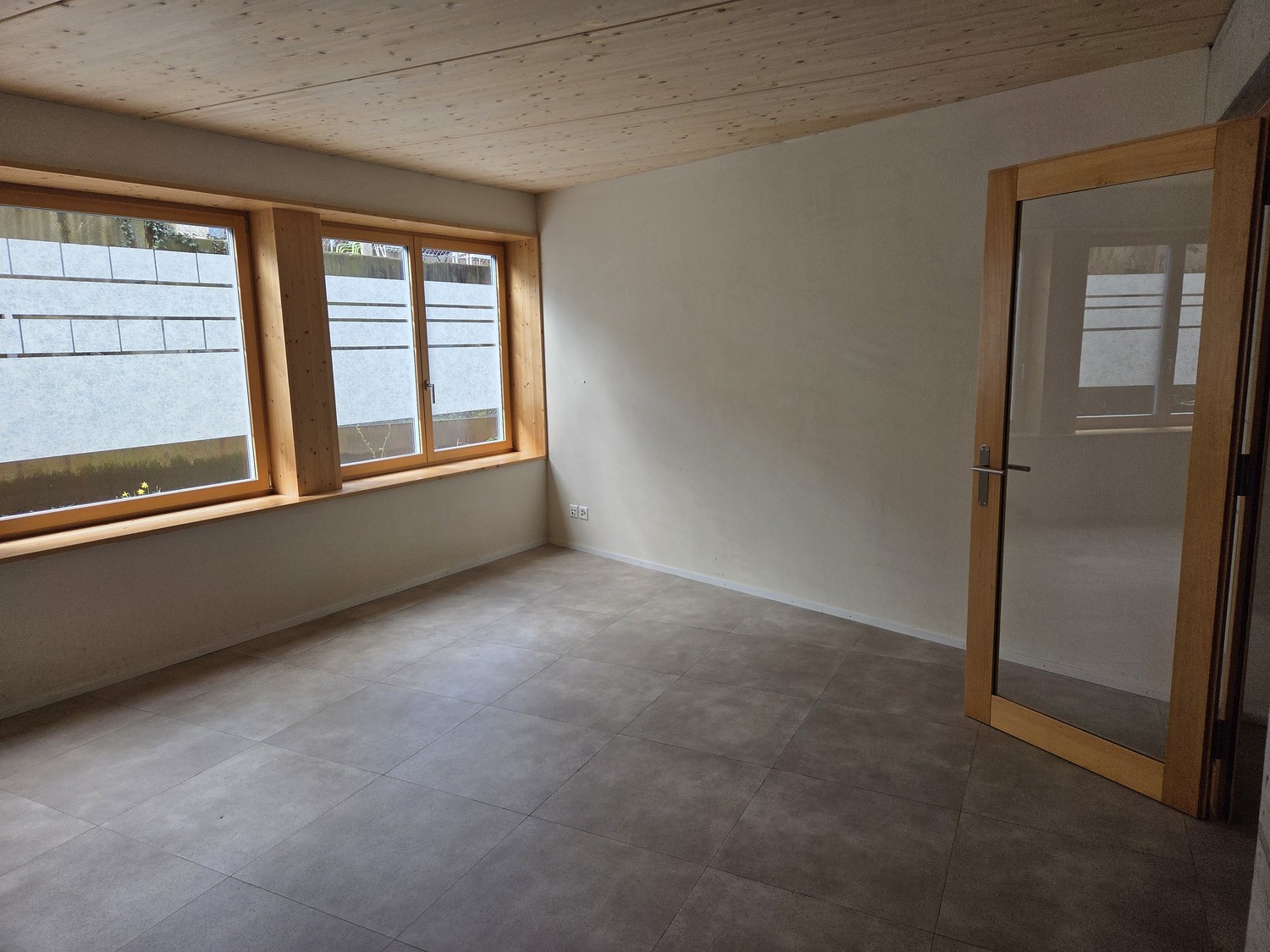 36m² commerciale