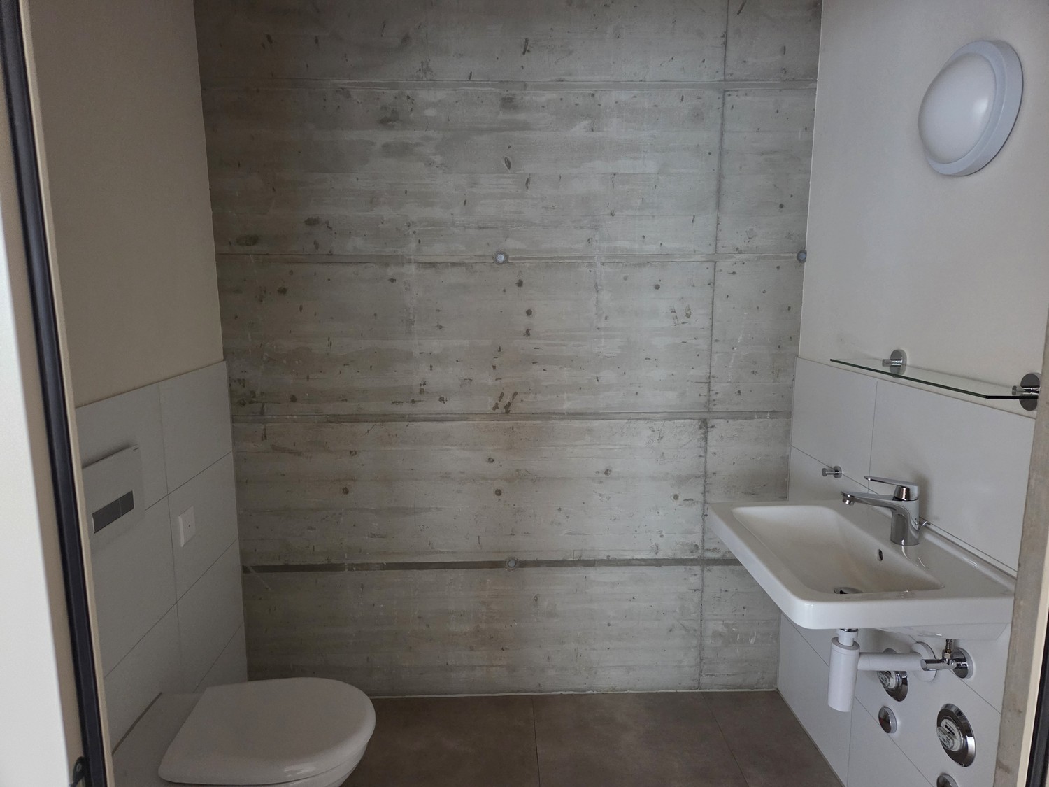 36m² commerciale